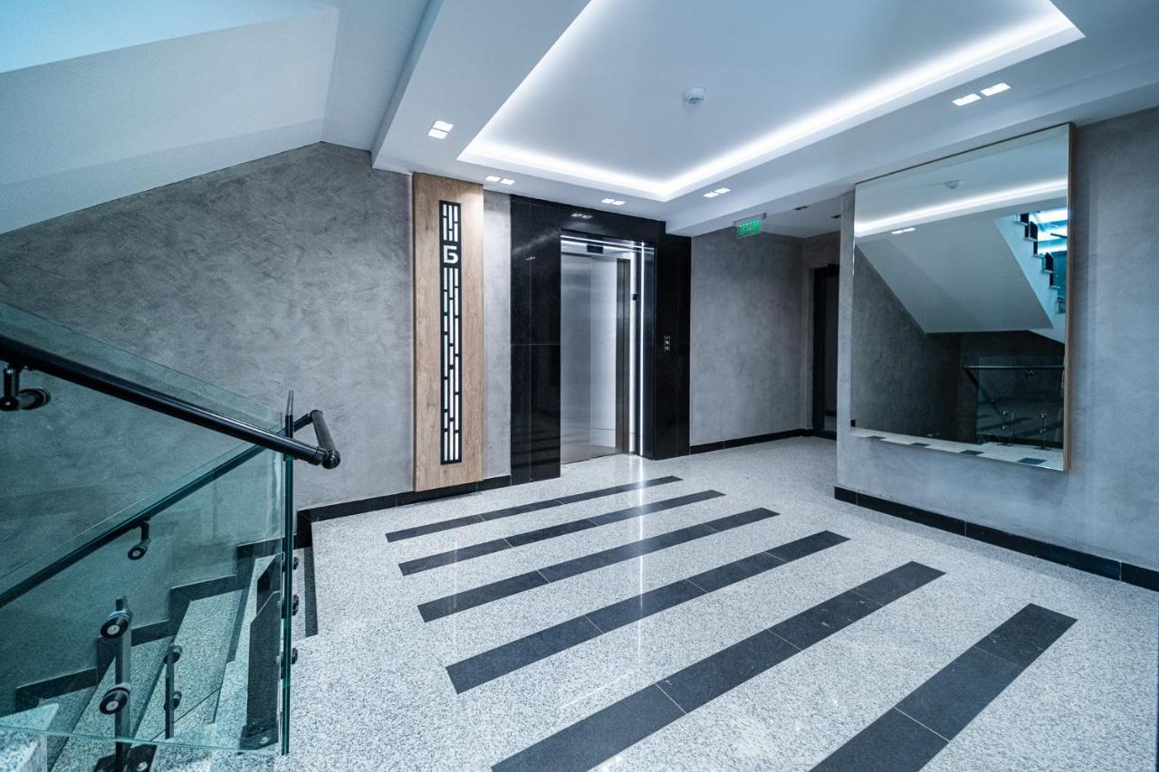 Sky Symphony Apartment Varna Exterior photo