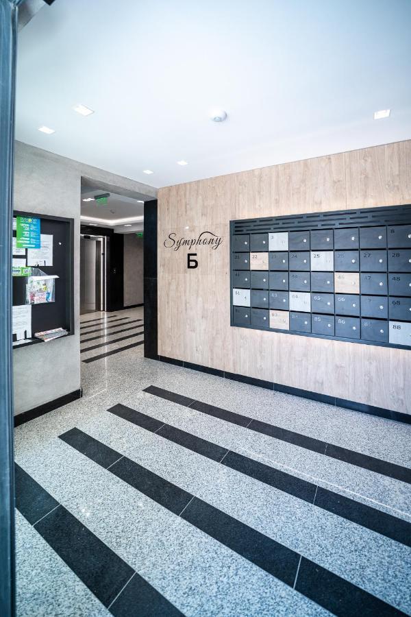 Sky Symphony Apartment Varna Exterior photo